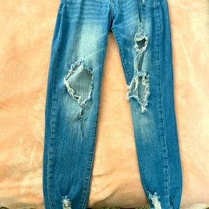 Size 9 boutique distressed jeans, light wash and skinny cut.